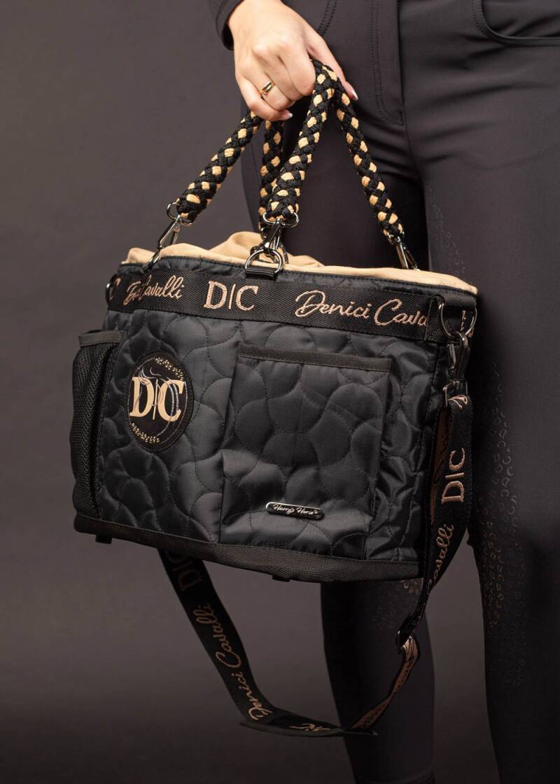 Harry's Horse Poetstas Denici Cavalli Stardust, poetstas